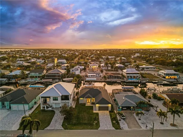 2443 Carambola Ln, St. James City, Florida 33956
