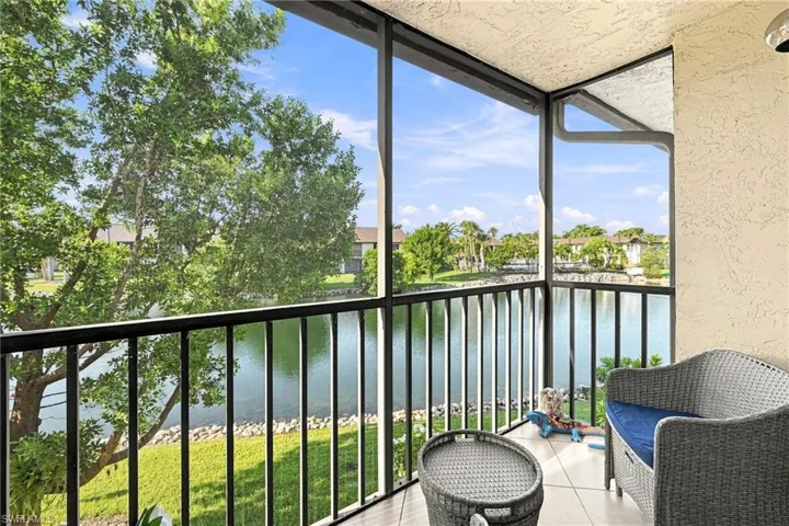 9271 Central Park Dr 206, Fort Myers, Florida 33919