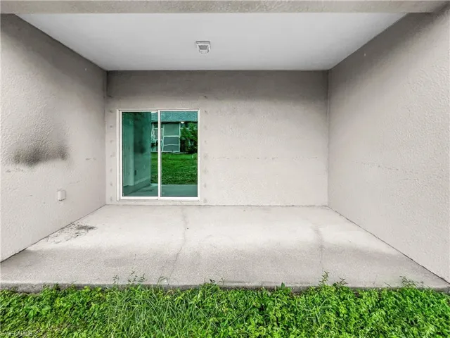 1322 Sw Trafalgar Pkwy, Cape Coral, Florida 33991
