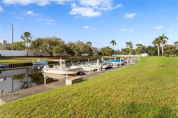 Gulf Access Canal. Docks first come first serve.