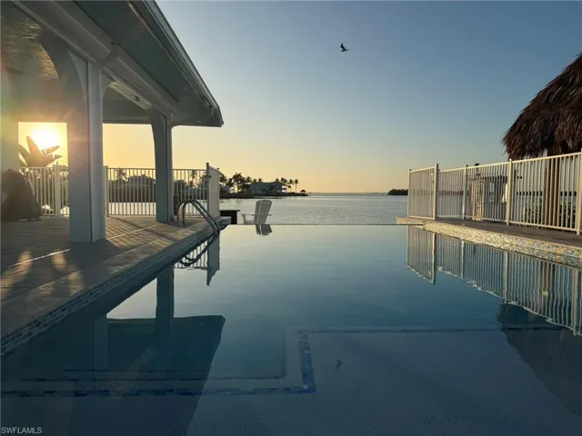 SUNRISE - WARM DIP IN THE POOL