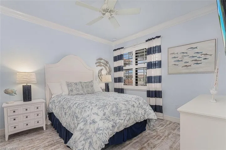 13528 Mandarin Cir, Naples, Florida 34109