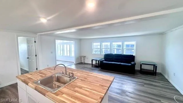 5664  Captain John Smith  LOOP, North Fort Myers, FL 33917