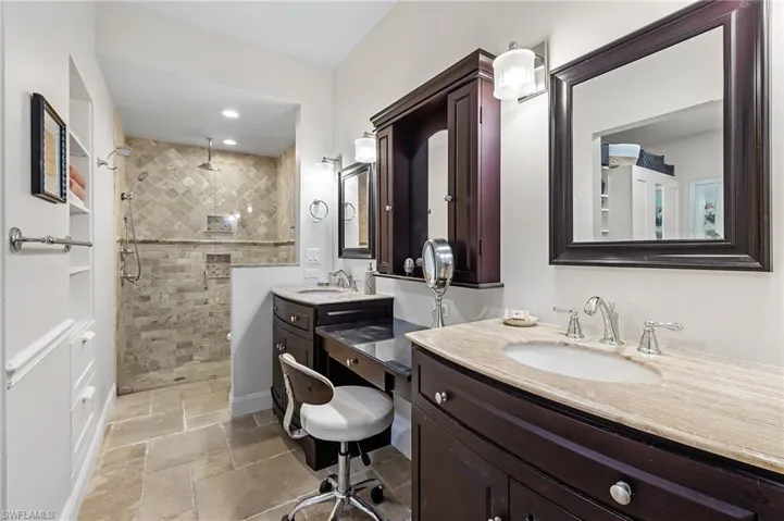 Masterbathroom