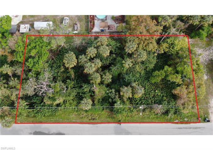 536  Clark  ST, North Fort Myers, FL 33903