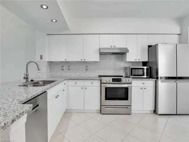 4970  Deerfield  WAY, Naples, FL 34110