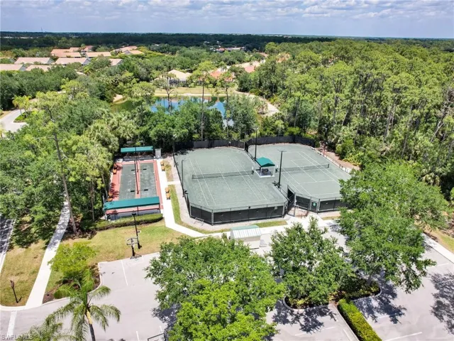 4970  Deerfield  WAY, Naples, FL 34110