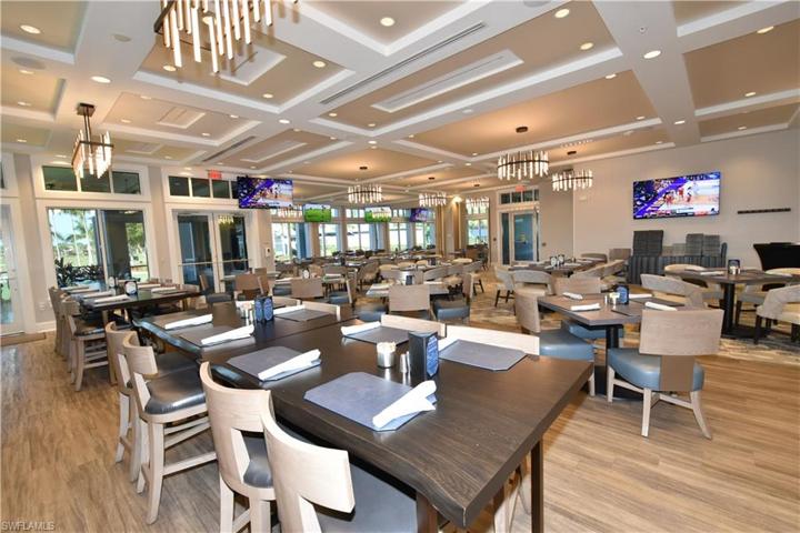 Clubhouse dining