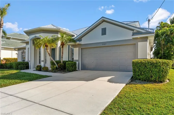 5307 Sw 25th Pl, Cape Coral, Florida 33914