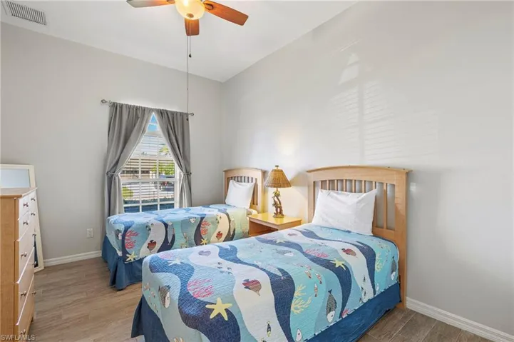 5307 Sw 25th Pl, Cape Coral, Florida 33914