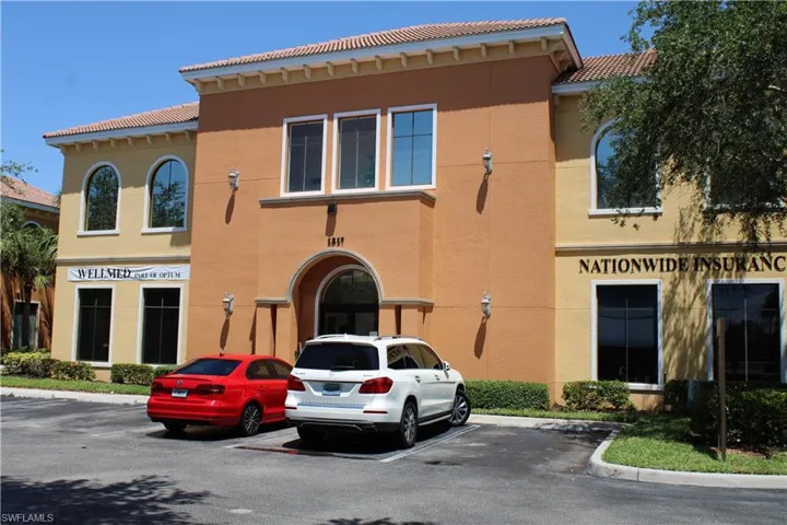 1217  Piper  BLVD, Naples, FL 34110
