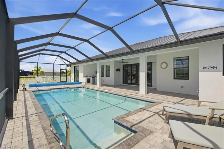 3302 Nw 18th St, Cape Coral, Florida 33993