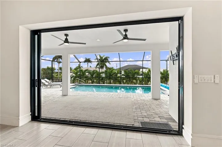 3302 Nw 18th St, Cape Coral, Florida 33993