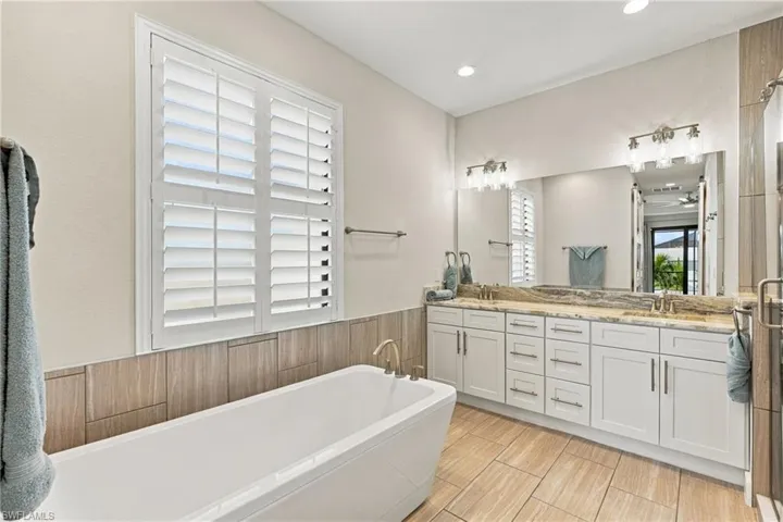 3302 Nw 18th St, Cape Coral, Florida 33993