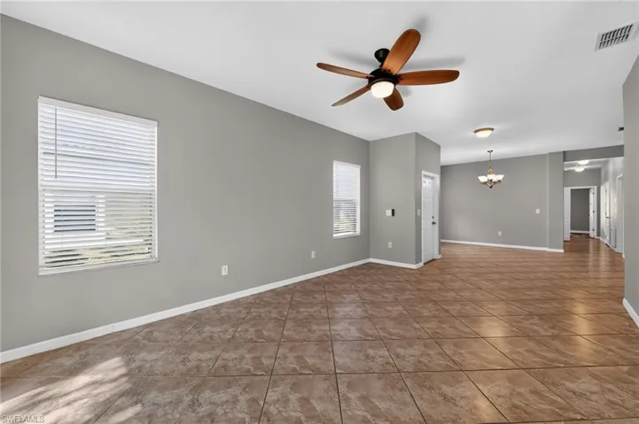 1717 Trailwater St, Ruskin, Florida 33570