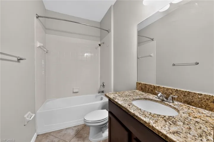 1717 Trailwater St, Ruskin, Florida 33570