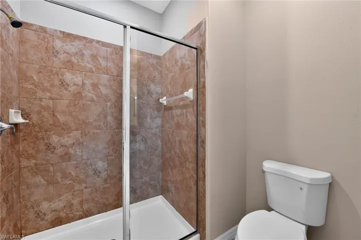 1717 Trailwater St, Ruskin, Florida 33570