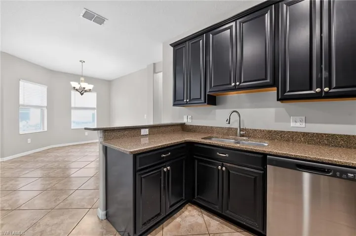 1717 Trailwater St, Ruskin, Florida 33570