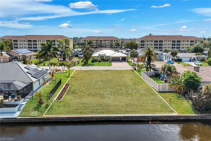 2005  Ottersrest  LN, Cape Coral, FL 33990