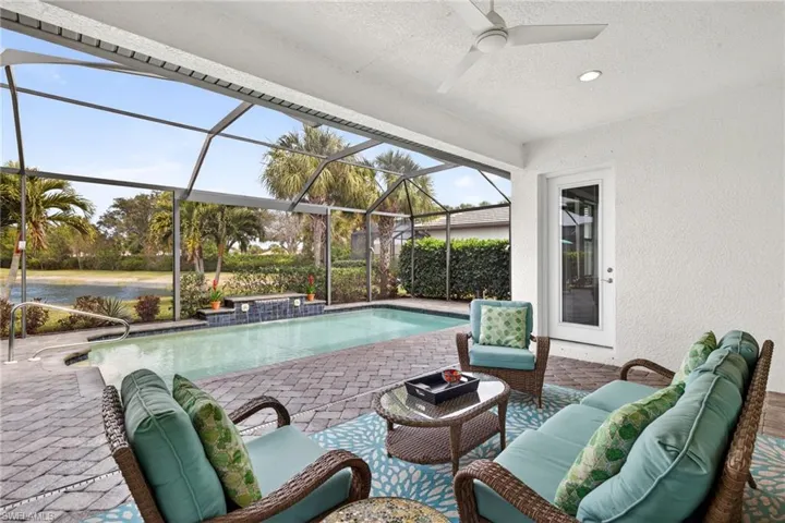 11910  White Stone  DR, Fort Myers, FL 33913