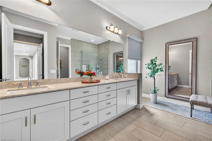11910  White Stone  DR, Fort Myers, FL 33913