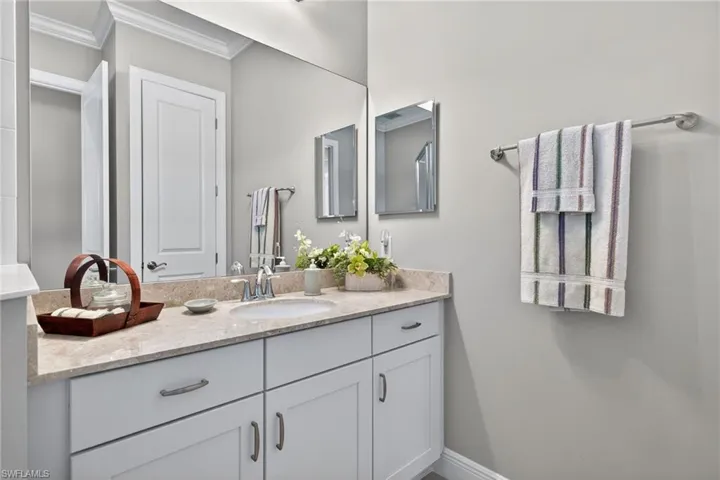 11910  White Stone  DR, Fort Myers, FL 33913