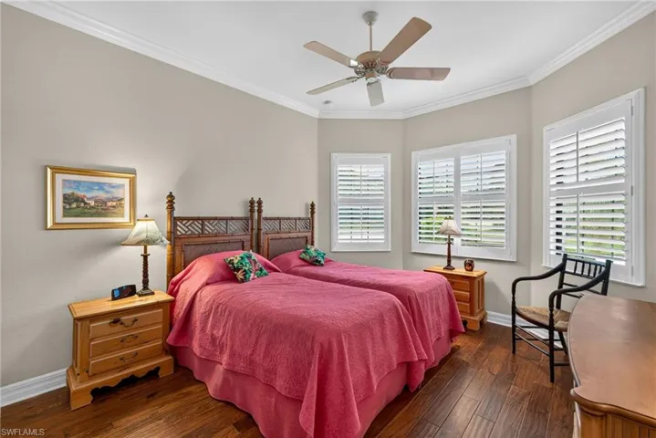 3804 Columbia Ct, Naples, Florida 34119