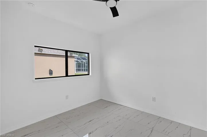 614 Nw 9th St, Cape Coral, Florida 33993