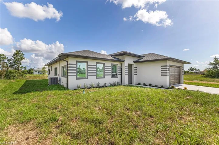 614 Nw 9th St, Cape Coral, Florida 33993