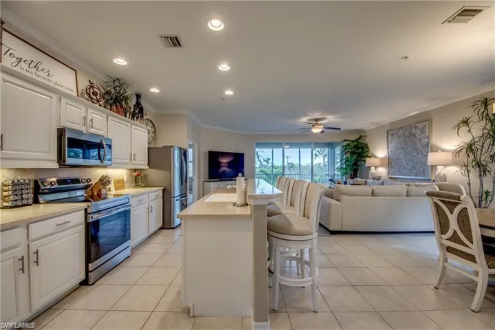 14776 Calusa Palms Dr 204, Fort Myers, Florida 33919