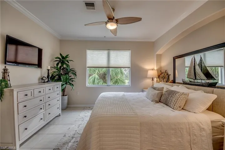 14776 Calusa Palms Dr 204, Fort Myers, Florida 33919