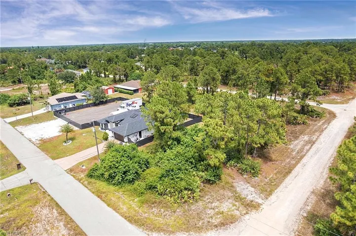 837 Fullerton Ave S, Lehigh Acres, Florida 33974