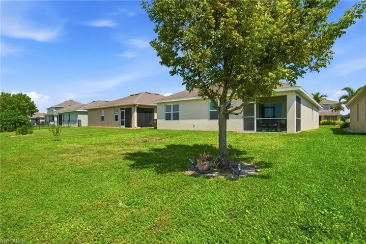 3422 Cancun Ct, Cape Coral, Florida 33909