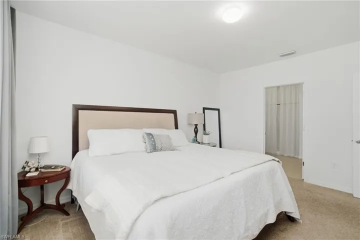 3422 Cancun Ct, Cape Coral, Florida 33909