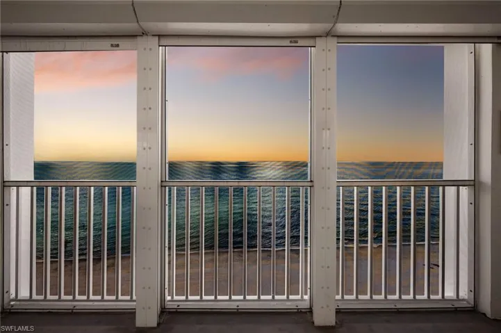 3443 Gulf Shore Blvd N # 801, Naples, Florida 34103