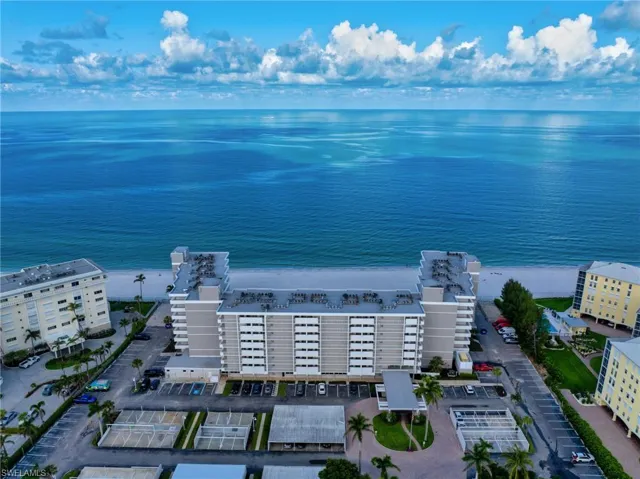 3443 Gulf Shore Blvd N # 801, Naples, Florida 34103