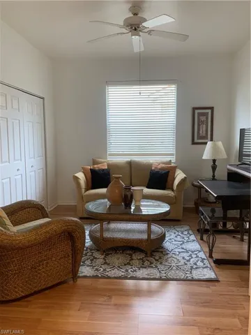 230 Robin Hood Cir 102, Naples, Florida 34104