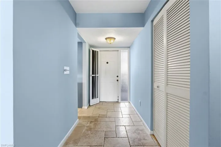 960 Palm View Dr # 111, Naples, Florida 34110
