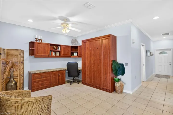 Den Space w/ Murphy Bed
