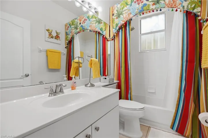 20700 Persimmon Pl, Estero, Florida 33928