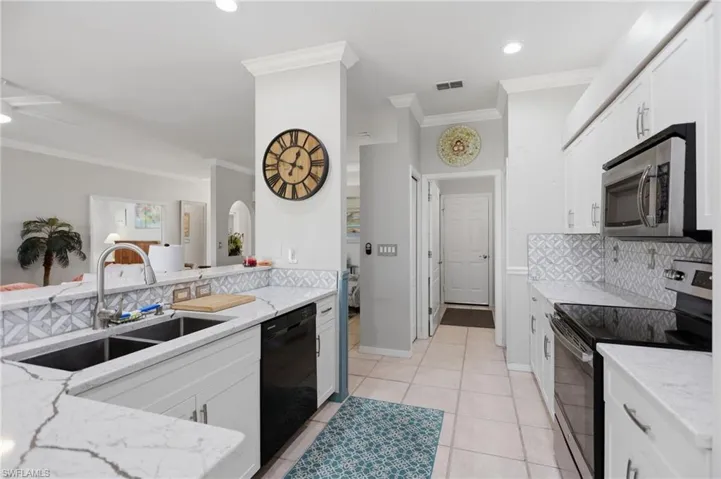 20700 Persimmon Pl, Estero, Florida 33928