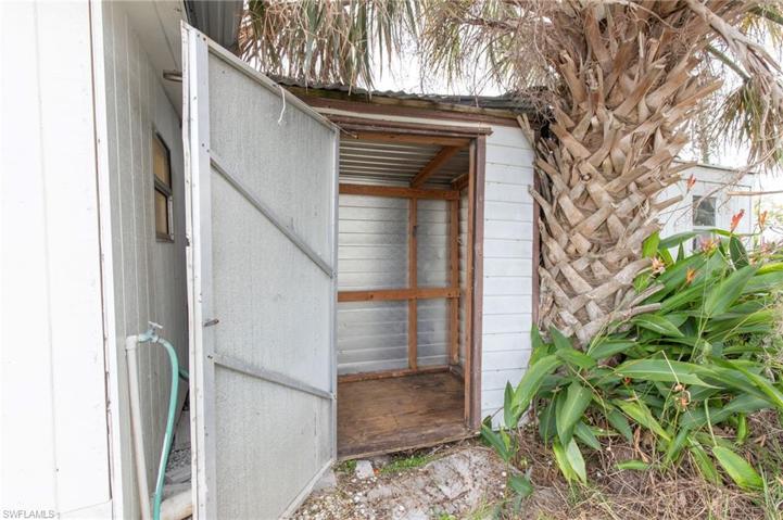 Shed