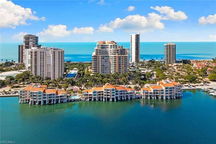 4501  Gulf Shore N BLVD, Naples, FL 34103