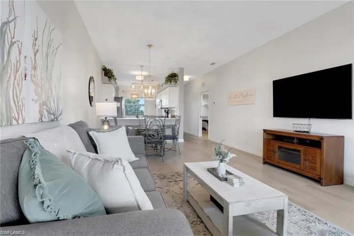 3830 Sawgrass Way 2944, Naples, Florida 34112