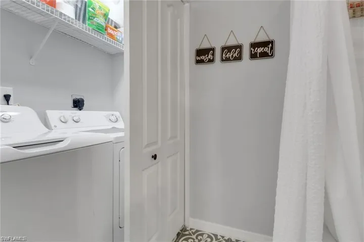 3830 Sawgrass Way 2944, Naples, Florida 34112