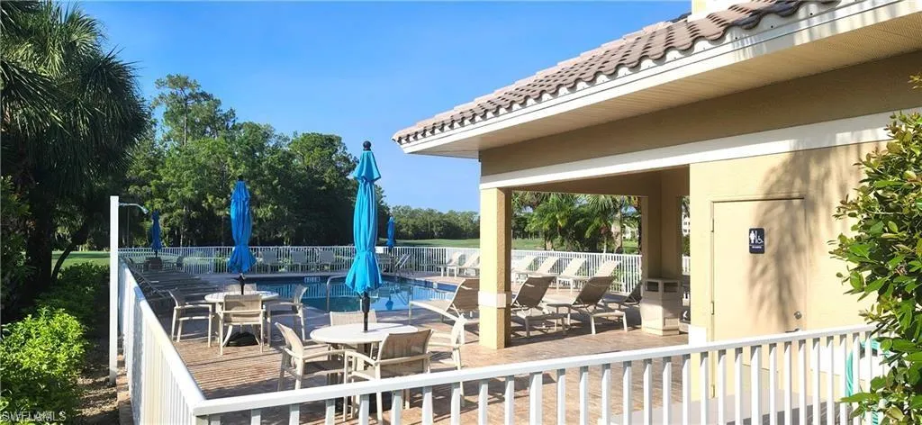 3830 Sawgrass Way 2944, Naples, Florida 34112