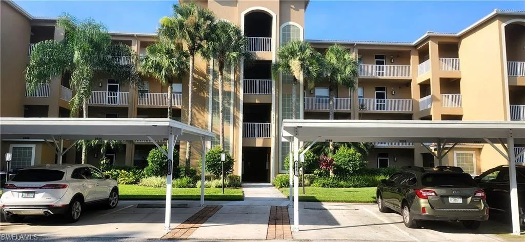 3830 Sawgrass Way 2944, Naples, Florida 34112