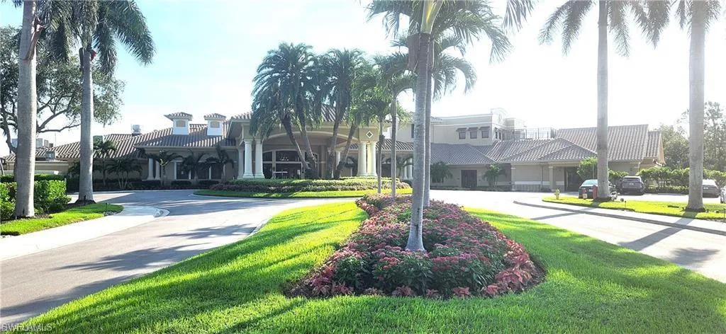 3830 Sawgrass Way 2944, Naples, Florida 34112