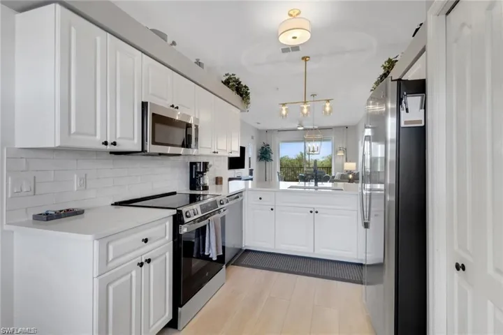 3830 Sawgrass Way 2944, Naples, Florida 34112