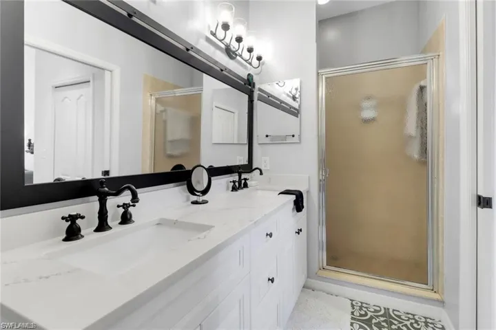 3830 Sawgrass Way 2944, Naples, Florida 34112